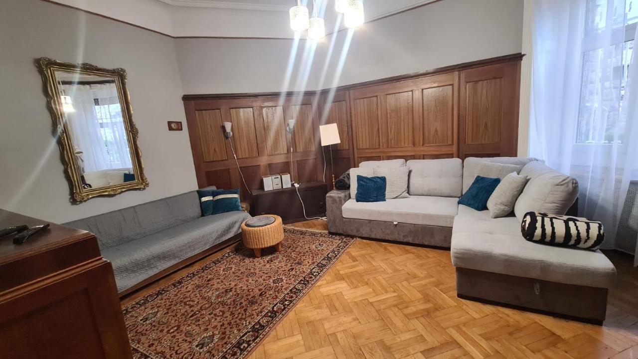 Parkside Large Modern Garden View Apartment 布达佩斯 外观 照片